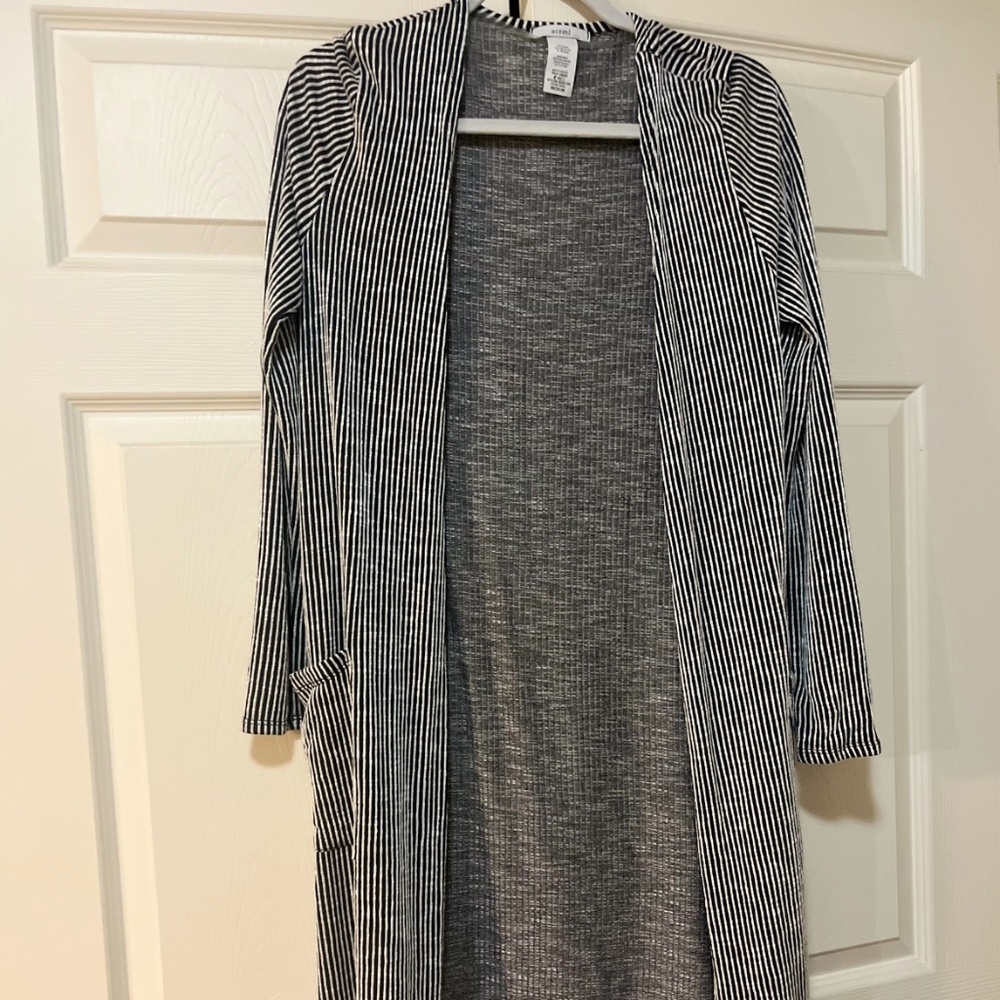 Acemi White and Black long cardigan with Pockets